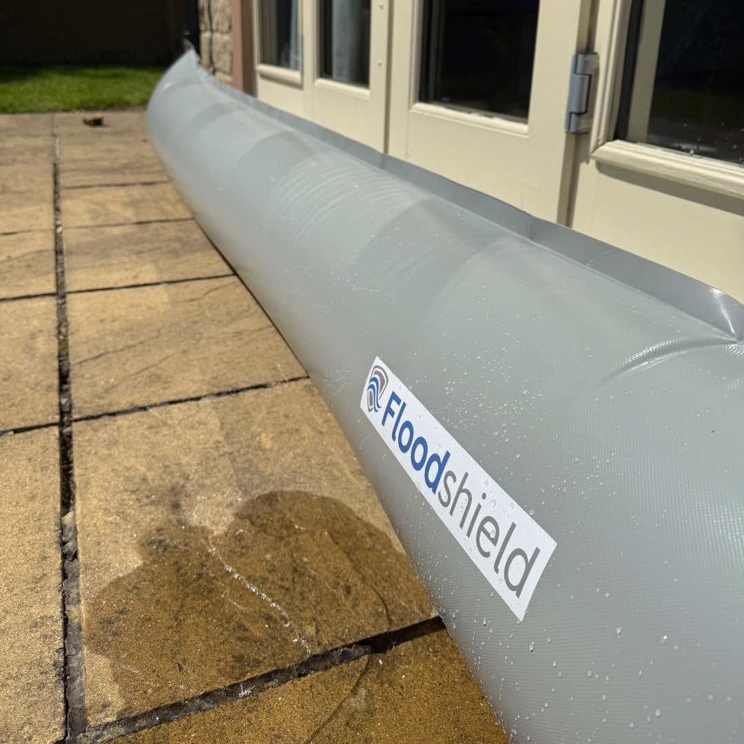 Reusable Long Flood Barrier